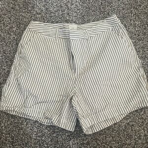 Women’s A New Day Tan & White Striped Mid-Rise Shorts Size 6